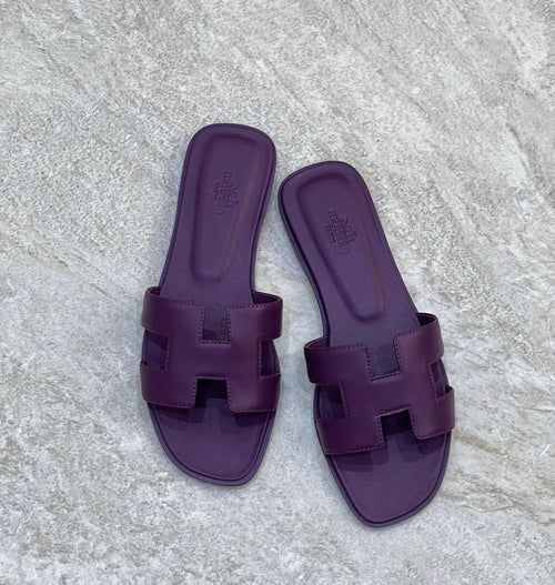 it girl purple sandals