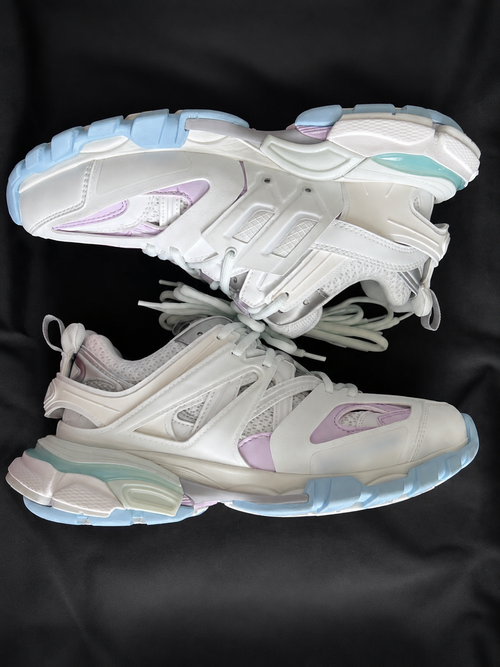 Tracks Pastel White Sneakers