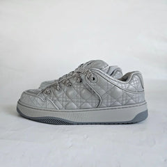 "B9" Sneaker