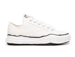 Guíbts Low-Top Sneaker