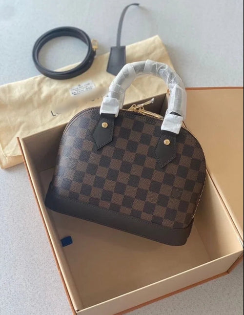 Chloe dark brown bag