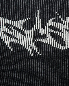 "Raven" - Knit
