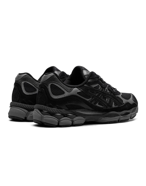 Azura Runner Sneakers