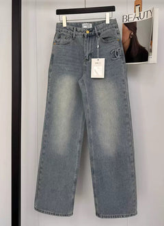 signature logo jeans