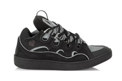 "Curb-Sneaker"