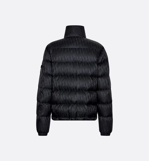"D" Oblique Puffer Schwarz
