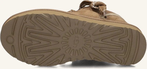 "UGG" Sneaker
