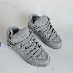 "B9" Sneaker