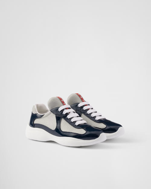 Cups Sneaker