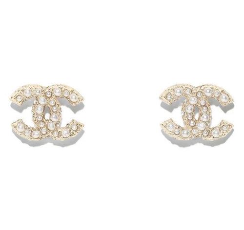 STATEMENT EARRINGS