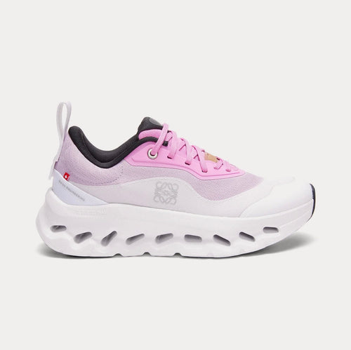 ON X LWE PINK SNEAKERS