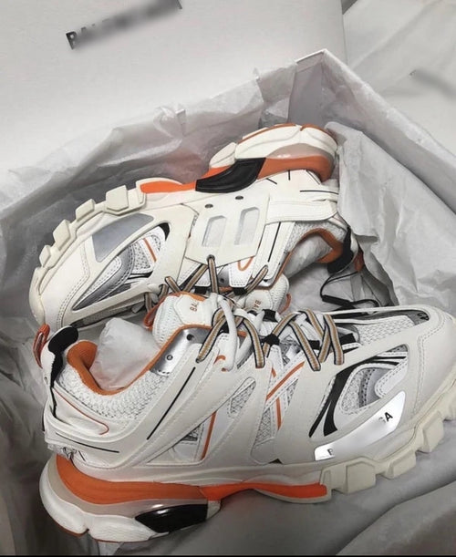 Tracks Orange White sneakers