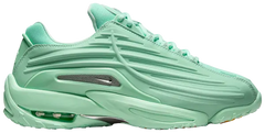"Hot Step" Sneaker